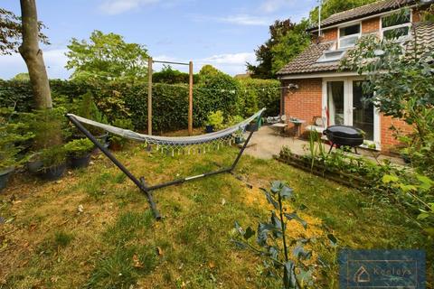 19 Aspen Close, Ely, CB7 4TL