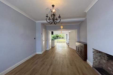 38 Woodfield Drive, East Barnet, Barnet, EN4 8PA