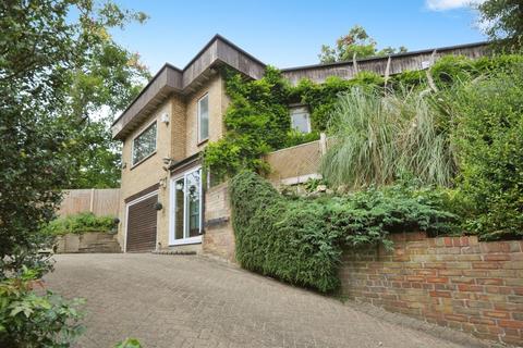 2 bedroom detached house for sale, Elmstead Lane, Chislehurst