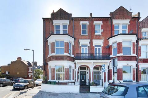 2 bedroom flat for sale, Wandsworth Common West Side, Wandsworth, London