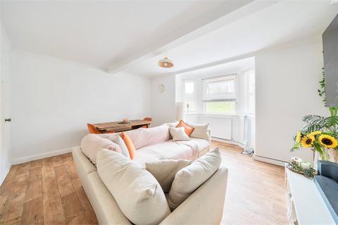 1 bedroom apartment for sale, Bridge Road, Wallington SM6