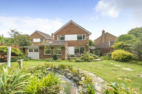 4 bedroom detached house for sale, Kingswood Close, Guildford GU1