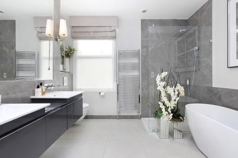 undefined, Stirling Road, Clapham, London