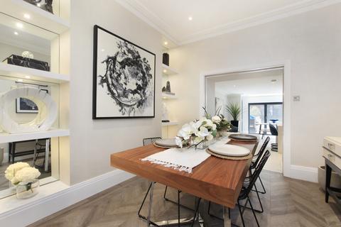 undefined, Stirling Road, Clapham, London