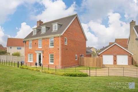 5 bedroom detached house for sale, Minnow Way, Mulbarton