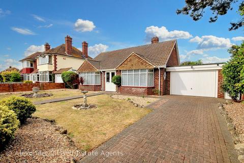 3 bedroom detached bungalow for sale, Westbrook Avenue, Westbrook, Margate, CT9