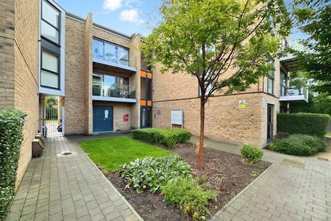 2 bedroom apartment for sale, Zodiac Close, Edgware