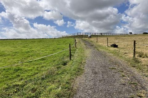 Farm land for sale, 3 Acres of Land and Stables, Cwm Ciddy Lane