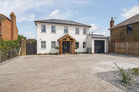 4 bedroom detached house for sale, Deal Road, Sandwich