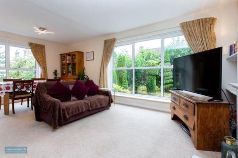 4 bedroom semi-detached house for sale, HAINES HILL