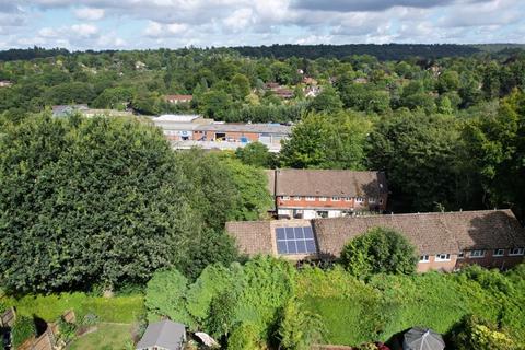 3 bedroom terraced house for sale, Howberry Chase, Haslemere WALK OF STATION  AND TOWN