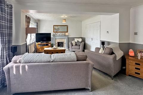 1 Danes Close, Essington, Wolverhampton, WV11 2TQ