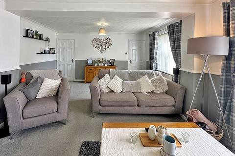 1 Danes Close, Essington, Wolverhampton, WV11 2TQ
