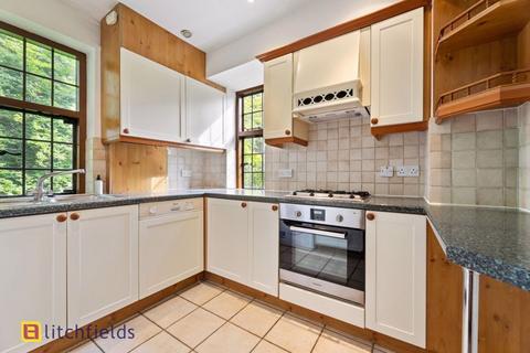 2 bedroom apartment for sale, Willifield Way, Hampstead Garden Suburb, NW11