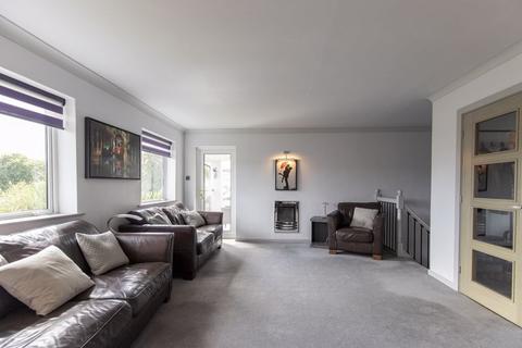 3 Breck Willows, Sowerby Bridge, HX6 1EH