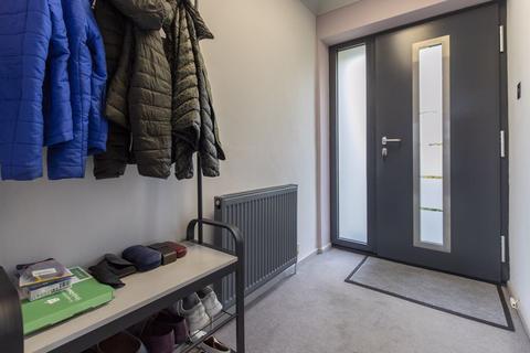 3 Breck Willows, Sowerby Bridge, HX6 1EH