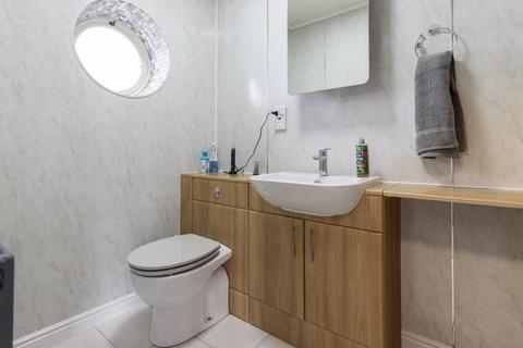 3 Breck Willows, Sowerby Bridge, HX6 1EH