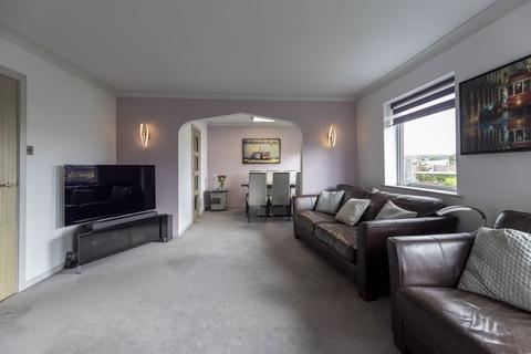 3 Breck Willows, Sowerby Bridge, HX6 1EH