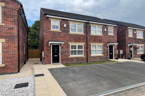 3 bedroom semi-detached house for sale, Hewer Drive, Worksop S81