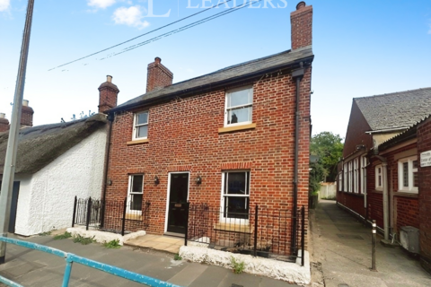 3 bedroom detached house to rent, Station Street, Donington, PE11