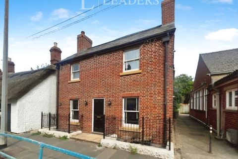 3 bedroom detached house to rent, Station Street, Donington, PE11