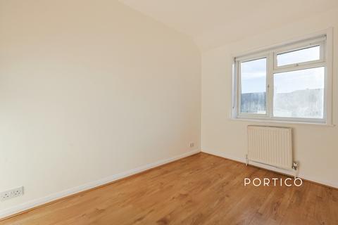 undefined, Heathstan Road, London, W12