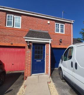 2 bedroom property to rent, Bateman Close