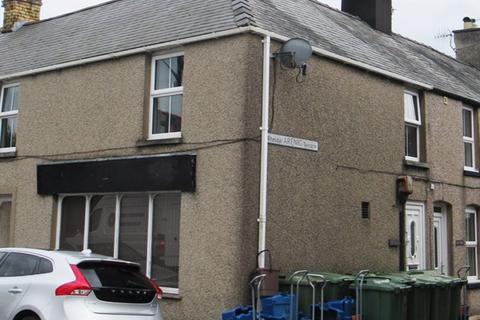 1 bedroom apartment to rent, Arenig Terrace, Bala LL23