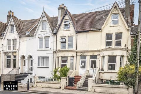 1 bedroom flat for sale, Waverley Road, Southsea