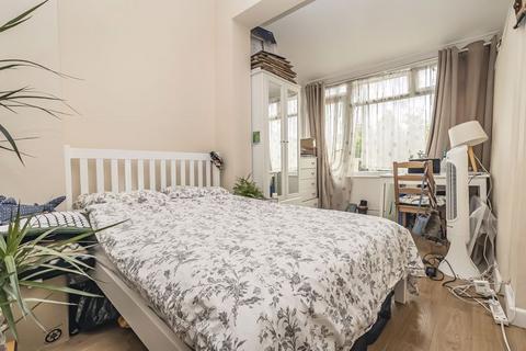 1 bedroom flat for sale, Waverley Road, Southsea