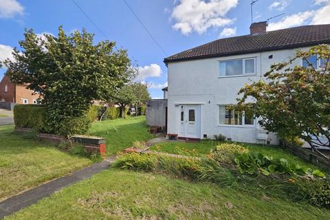 2 bedroom semi-detached house to rent, Clifton Road, Cramlington