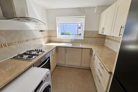 2 bedroom semi-detached house to rent, Clifton Road, Cramlington