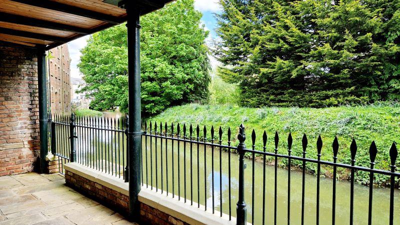 River Bain