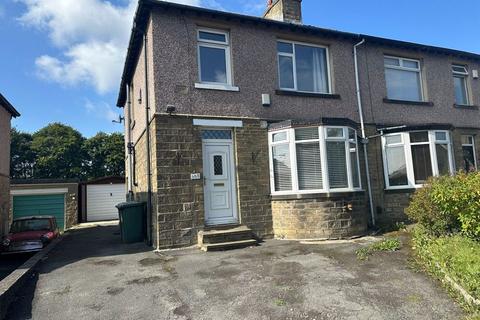 3 bedroom semi-detached house to rent, Laund Road, Huddersfield