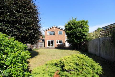 1 Cypress Way, Banstead, SM7 1NN