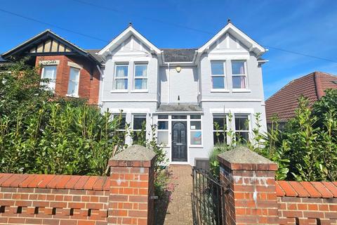 4 bedroom semi-detached house for sale, Cambridge Road, Lee-On-The-Solent, PO13