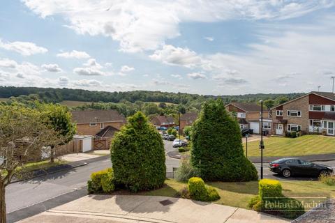 3 bedroom semi-detached house for sale, Bullfinch Road, South Croydon