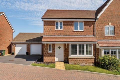 3 bedroom semi-detached house for sale, Kingsmill Drive, Eastleigh SO50