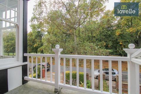58 Park Drive, Grimsby, DN32 0EQ