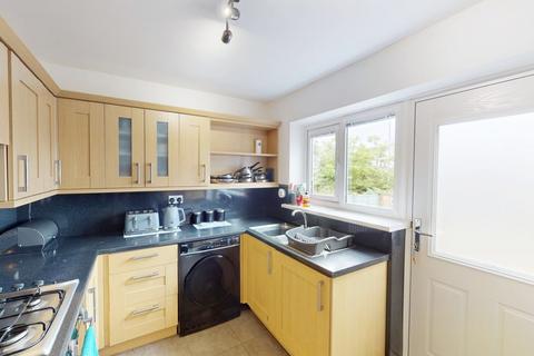 28 Barnfield Drive, Westhoughton, Bolton, BL5 3UA