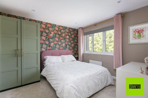 111 Kipling Drive, London, SW19 1TL