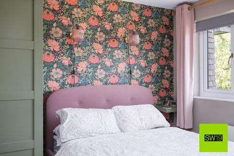 111 Kipling Drive, London, SW19 1TL