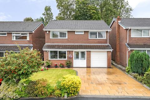 4 bedroom detached house for sale, Pinfold Drive, Eccleston, St. Helens, Merseyside, WA10