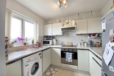 1 bedroom apartment for sale, Oakfield Drive, Kilgetty