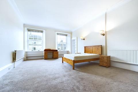 5 bedroom flat for sale, Manor Place, West End, Edinburgh, EH3