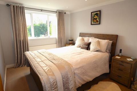 4 bedroom link detached house for sale, Ullswater, Macclesfield