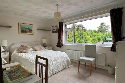 8 Goring Road, Steyning, BN44 3GF