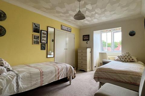 8 Goring Road, Steyning, BN44 3GF