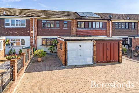 Neave Crescent, Romford, RM3