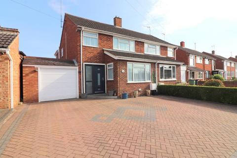 4 bedroom semi-detached house for sale, Barton Le Clay MK45